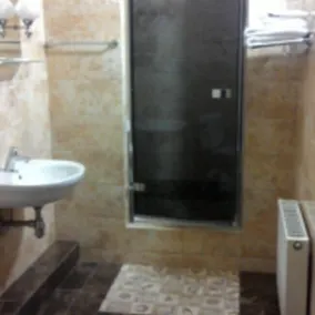 Galant Hotel - Badezimmer
