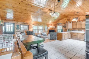 Picturesque Phoenix Vacation Home on Oswego River! - Interiør