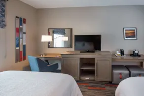 Hampton Inn & Suites at Wisconsin Dells Lake Delton - Chambre