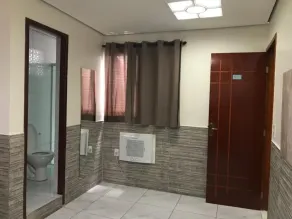 Hotel Caliente - Café da Manhã e Estacionamento Incluso - Badrum