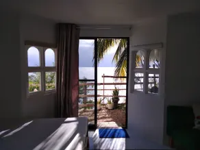 La Bella Beach House Cebu - Vue de la chambre