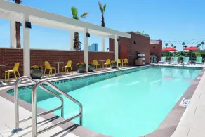 Home2 Suites by Hilton Orlando Near Universal - Piscine