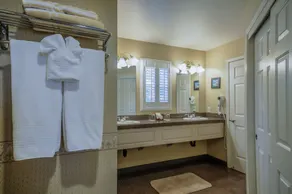 Grass Valley Courtyard Suites - Salle de bain