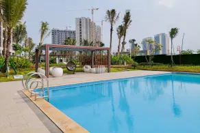 Comfortable And Simply Studio At Sky House Bsd Apartment - Pool