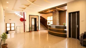 Hotel Bhagyaraj Palace - Best Hotel In Kanpur - Rezeption