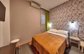 Pansion Villa Nur - Room