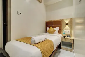 Hotel Enigma Inn - Chambre