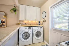 Stylish & Modern Burbank Gem w/ Private Yard! - Innenbereich