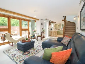 Sylva Cottage - Interior