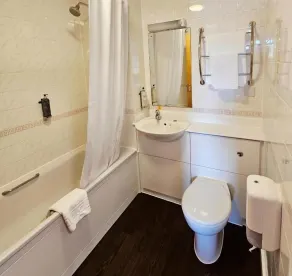 Monifieth Farm Hotel - Badeværelse