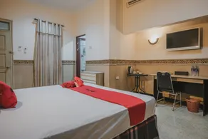 RedDoorz Plus @ Tanjung Karang Lampung 2 - Chambre