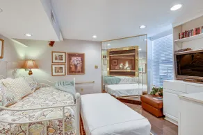 Owings Mills Apartment - 13 Mi to Maryland Zoo! - Camera