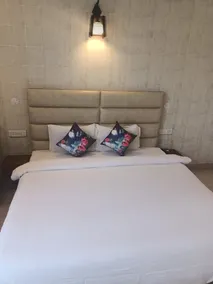 Goroomgo Sunder Kakkar Ludhiyana - Room