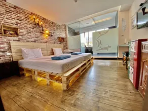 Love River Inn 愛河日央 - Room