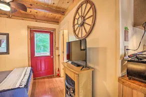 Off-the-grid Cabin Living in Red River Gorge! - Værelse