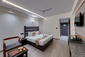 Click Sunburry Hotel Katra - Room