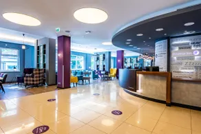 Premier Inn Hamburg City Alster - Reception