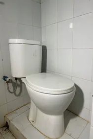 OYO 94015 Kost Alif Near Masjid Jami Nurul Huda - Badeværelse