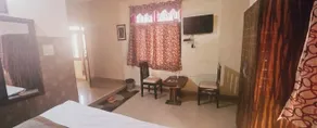 Hotel Golden Village Sidcul Haridwar - Chambre