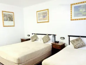 South Cairns Resort - Camera