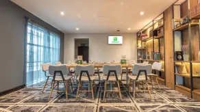 Holiday Inn Manchester-Central Park by IHG - Restaurante