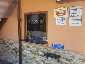 TRAVEL INN MOTEL - Reception