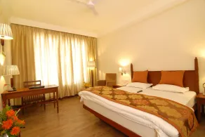 Chanakya Bnr Hotel - Habitación