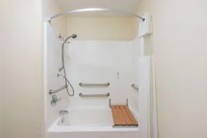 Super 8 by Wyndham Rolla - Salle de bain