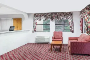 Deluxe Inn Denton - Hall