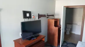 Fortuna Redwood Inn - Zimmer
