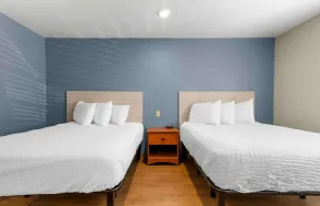 WoodSpring Suites Fayetteville I-49 - Værelse