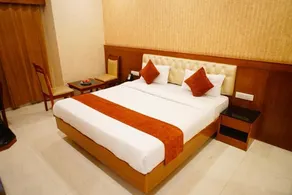 THE GRAND CORAL - Rom