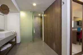 Crown Paradise Club Puerto Vallarta All Inclusive - Habitación