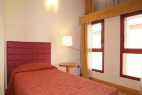Hotel Maxim - Room
