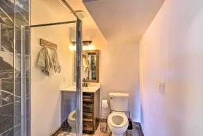 Pet-friendly Fair Play Getaway w/ Boat Dock! - Badrum