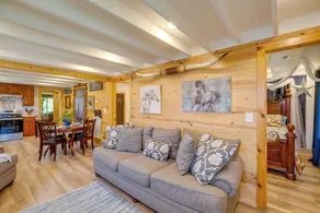 Storybook-style Home 2 Mi to Downtown Bristol - Interior