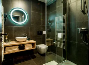 Rooftop Planet Prague Hotel - Bagno