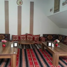 Work & Home Hotel Suites - Restaurant
