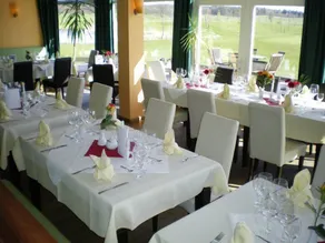 Dobbeltværelse Kat. II - Dobbeltværelse Golf-Centrum Schloss Karnitz - Restaurant