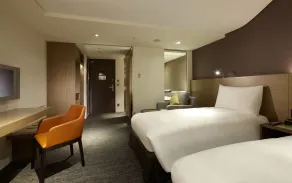 Royal Inn Taipei Linsen - Huashan 1914 Creative Park - Room