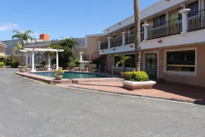 Hotel La Villa - Piscine