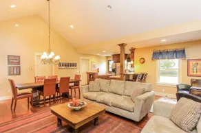 Nightingale apt with hot tub walk to Saugatuck - Exterior