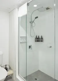 Red Star Palm Beach - Bathroom
