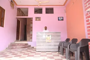 Goroomgo Mahamaya Guest House Varanasi - Recepção