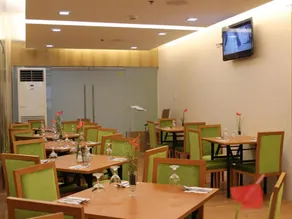 BSA Twin Towers - Restaurant