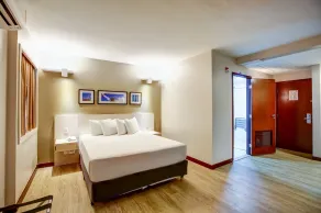 Comfort Suites Brasília - Room