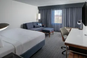 Courtyard by Marriott Decatur - Chambre
