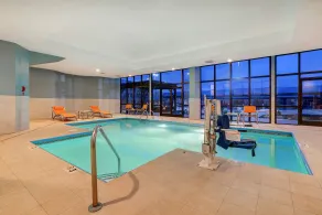 Holiday Inn Express & Suites Central Omaha by IHG - Piscine