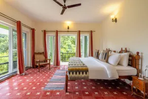 ama Stays & Trails Anjanagiri , Kotagiri - Chambre