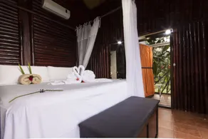 Arenal Waterfall Lodge - Værelse